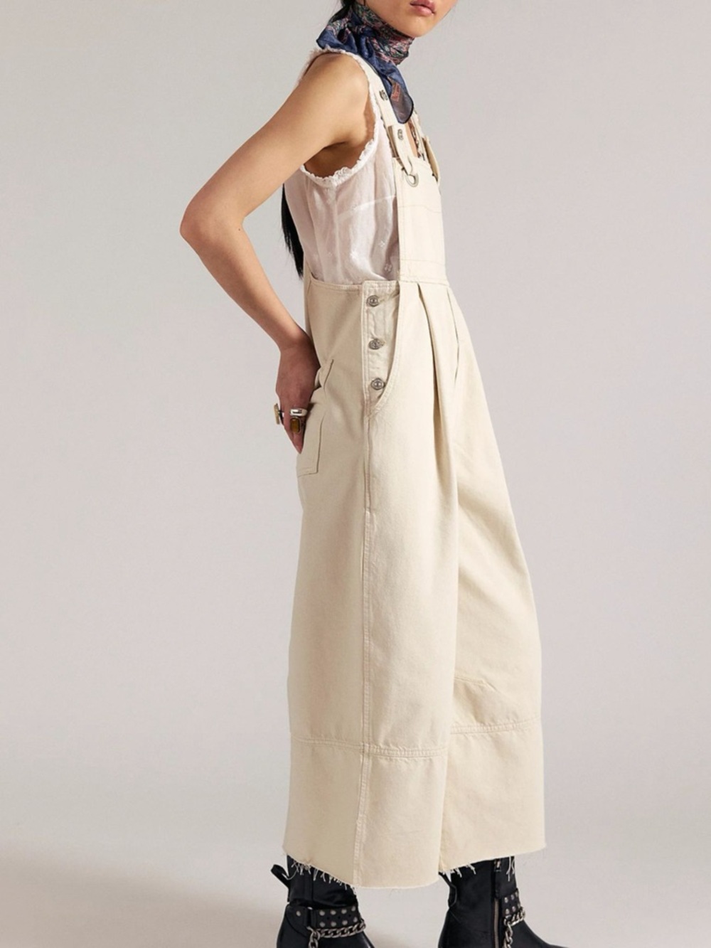 ❤️Hello Gorgeous! Raw Hem Wide-Leg Denim Overalls